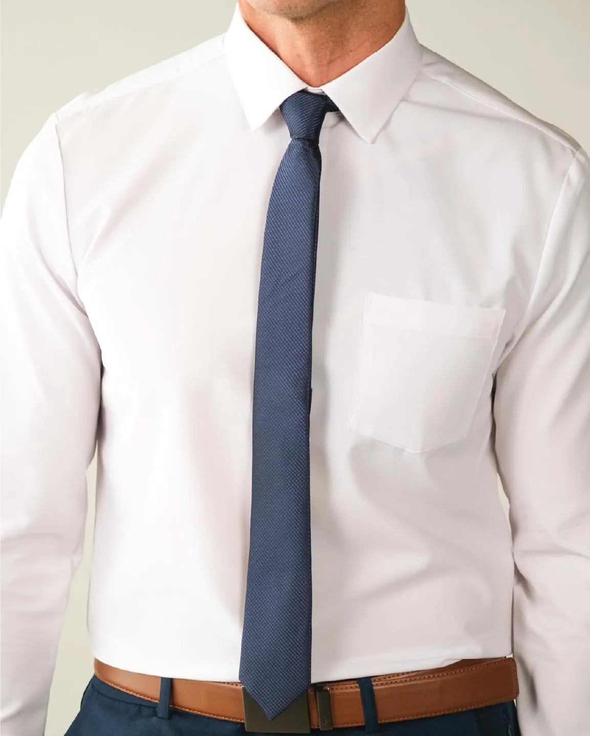 &COLLAR Slim Fit/Athletic Fit Long Sleeve Performance Men's Dress Shirt
