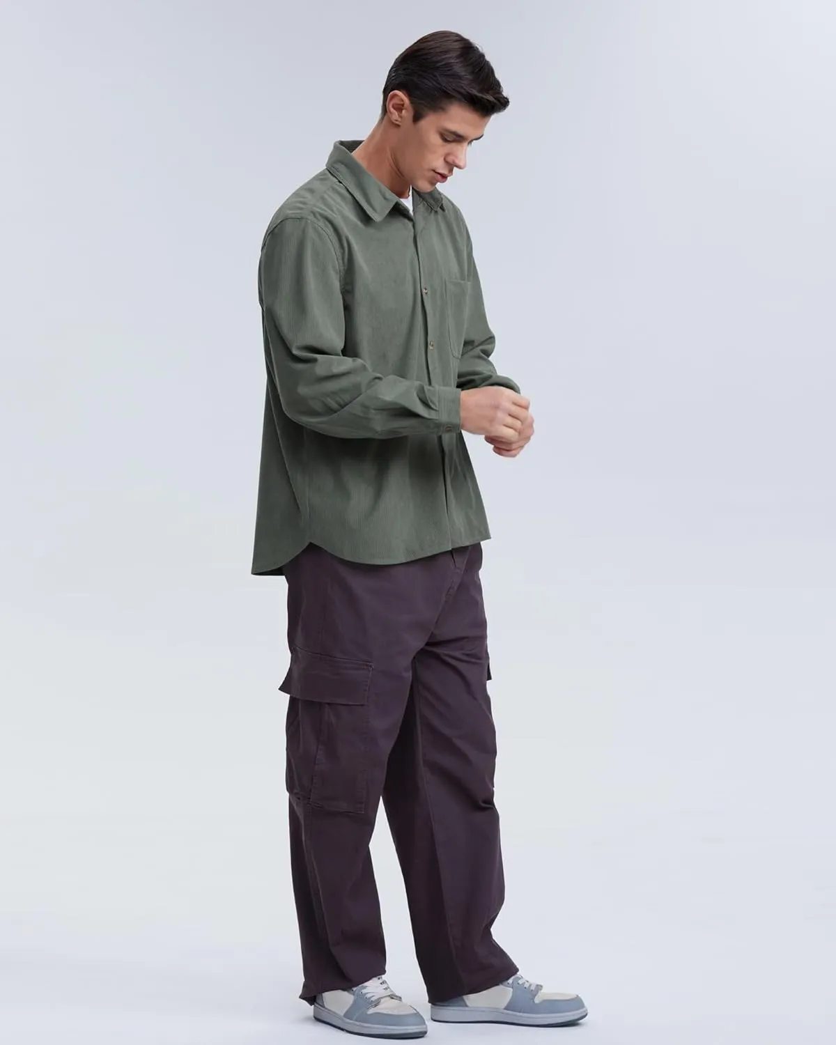 Locachy Men's Casual Corduroy Shirt Loose Button Down Corduroy Shacket Jacket