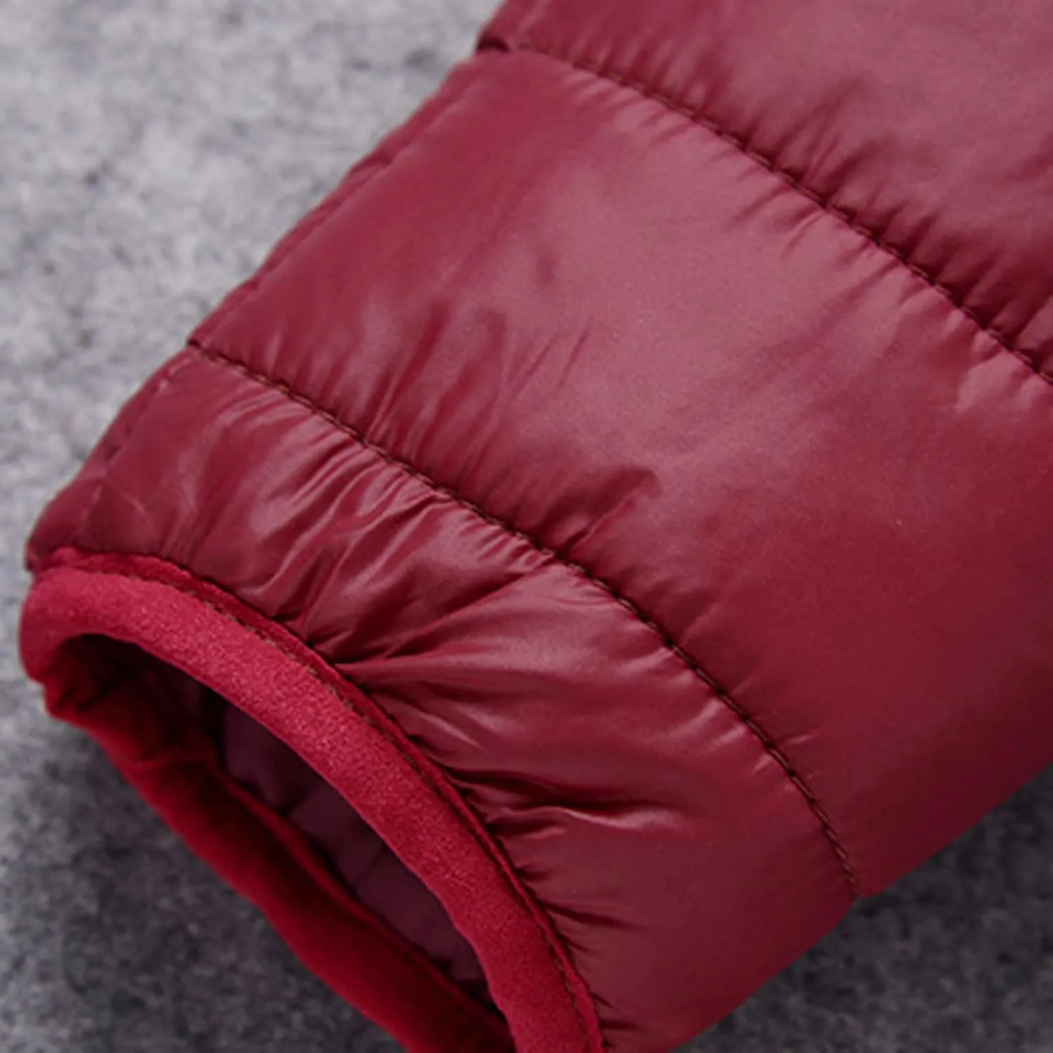 Men's Packable Puffer Jacket Lightweight Hooded Zipper Padded Jackets Plus Size Windproof Winter Warm Down Coat