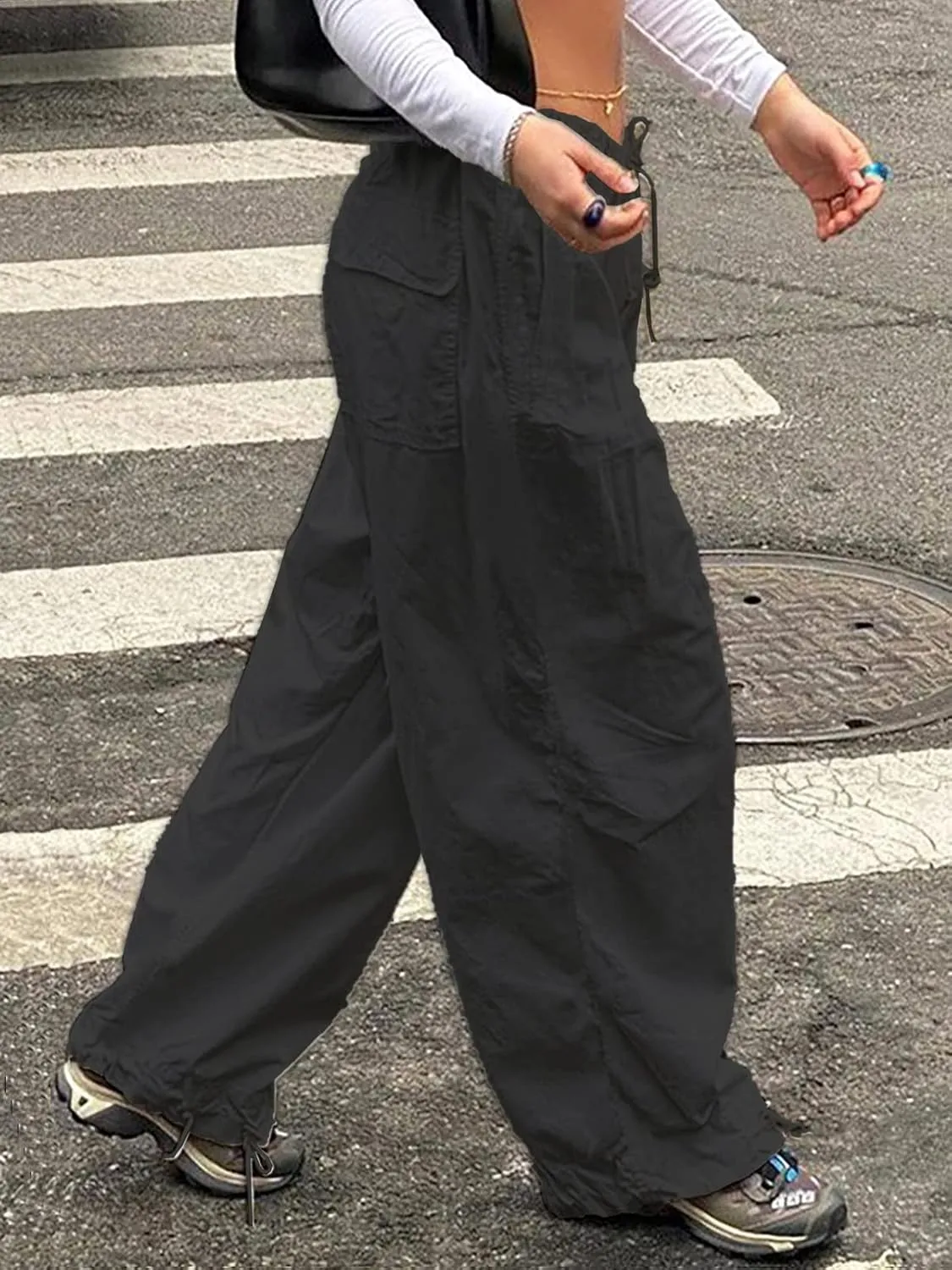 Parachute Pants for Women Elastic Waistline Drawstring Cargo Pants with Pockets Casual Hiking Pants