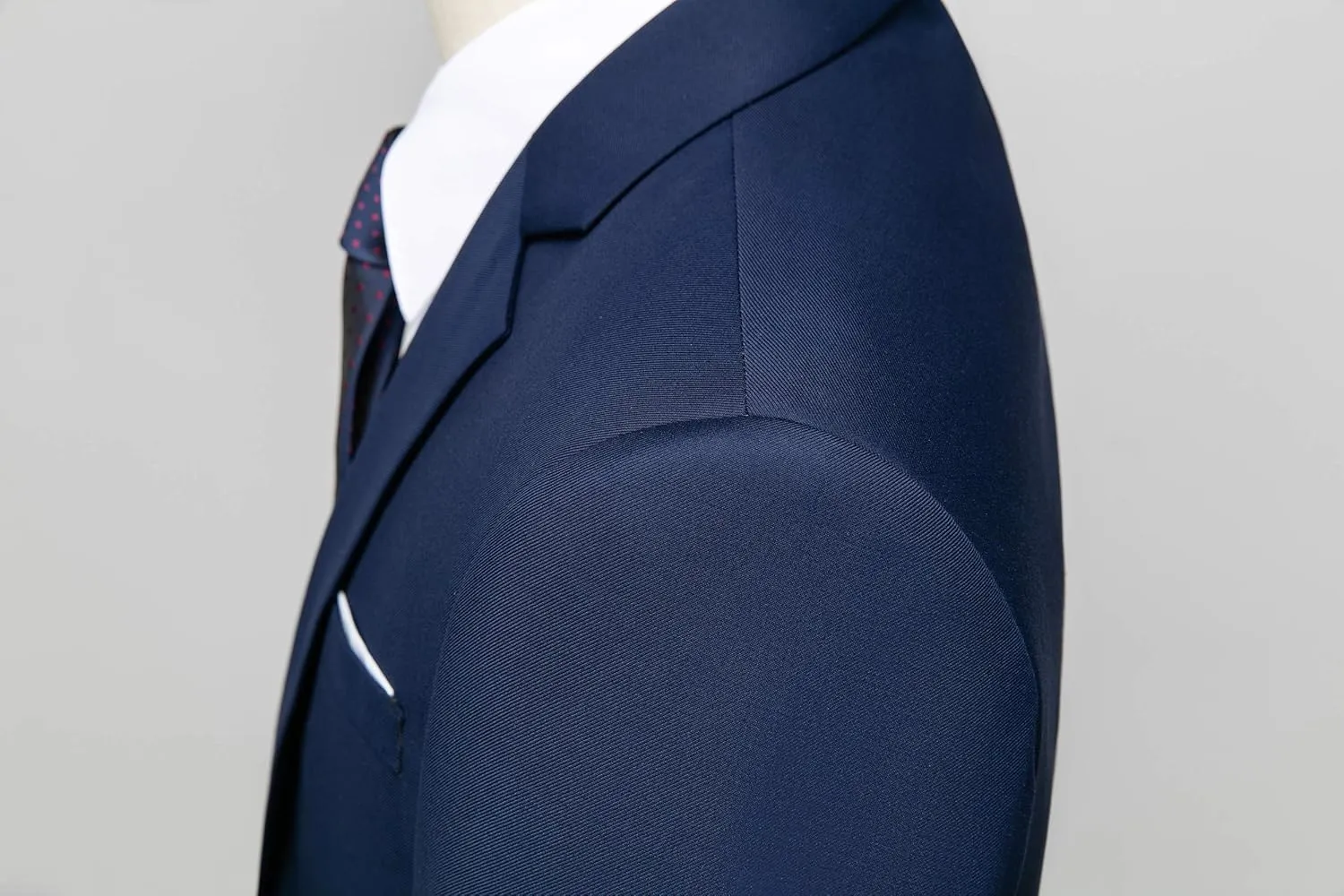 UNINUKOO Mens Suit Slim Fit 1 Button 2 Piece Wedding Party Holiday Solid Color Tux Suits for Men